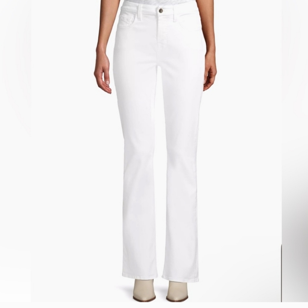 *NWT* 7 for All Mankind JEN 7 Slim Bootcut Jean